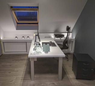 bureau en slaapkamer