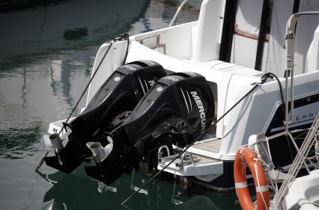 Boat engine